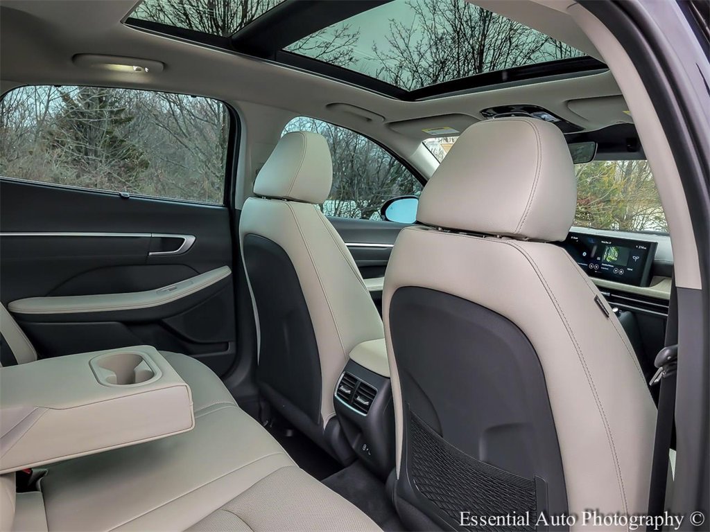 Used 2024 Hyundai Sonata Limited image 32