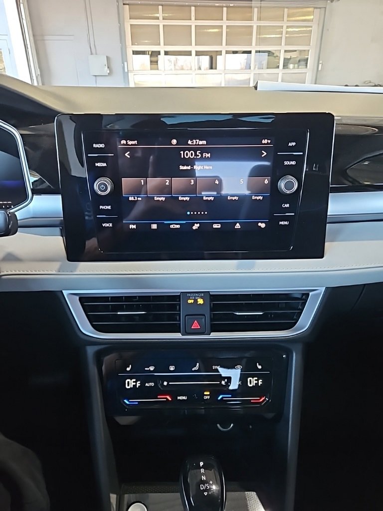 New 2026 Volkswagen Taos SE image 30