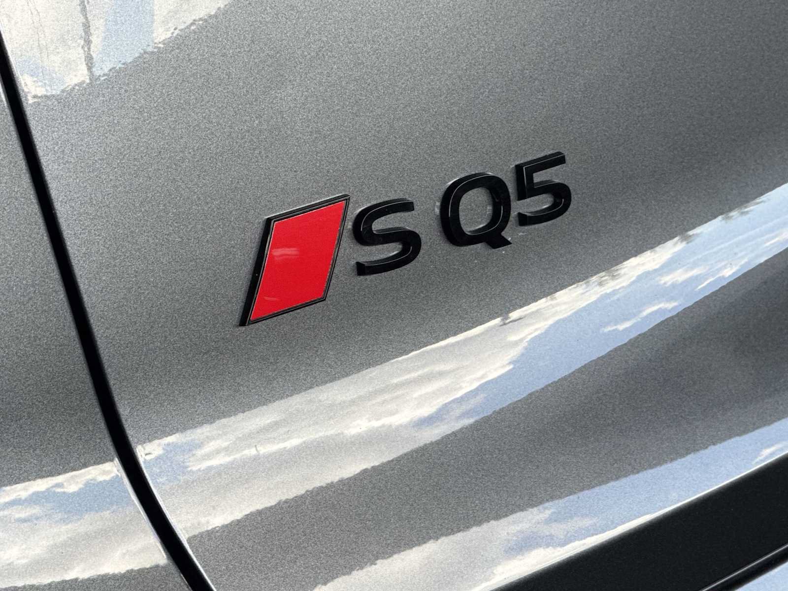 Used 2025 Audi SQ5 Premium Plus AWD/4WD image 10