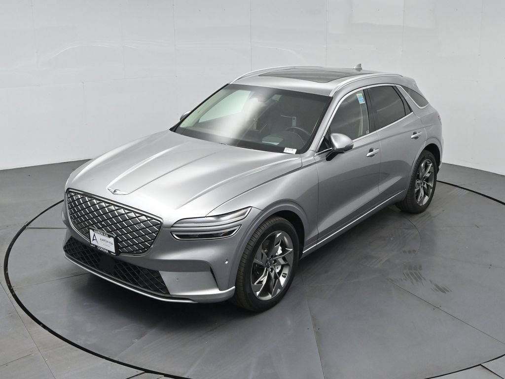 Used 2025 Genesis Electrified GV70 w/ Prestige Package AWD/4WD image 44