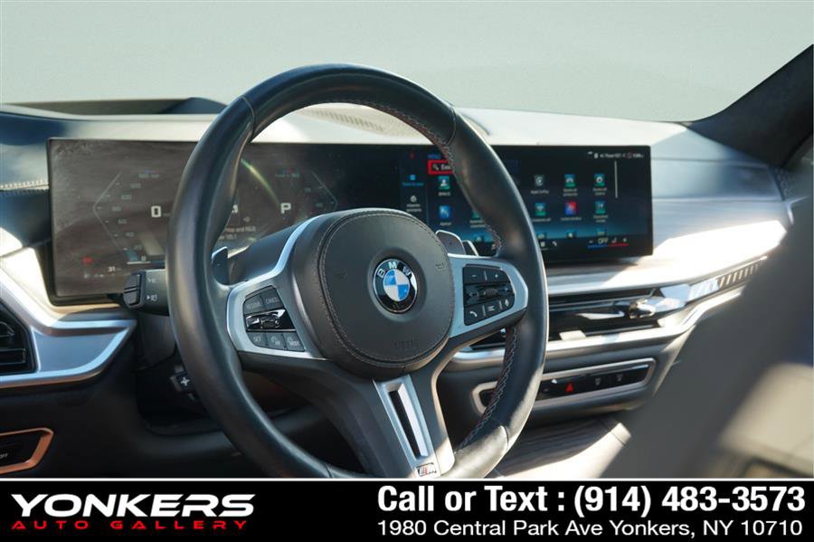 Used 2024 BMW X7 M60i w/ Executive Package image 31