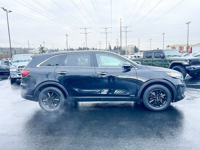Used 2019 Kia Sorento LX image 5