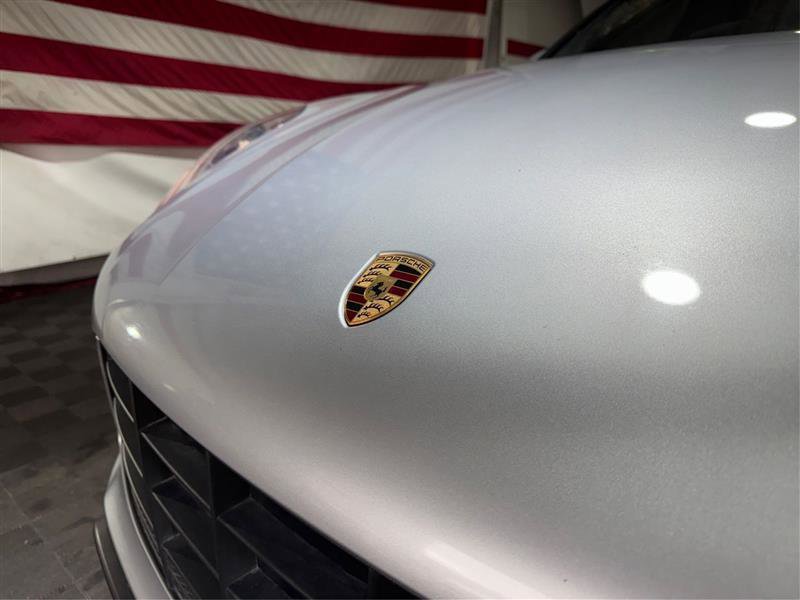 Used 2015 Porsche Macan Turbo w/ Premium Package Plus image 22