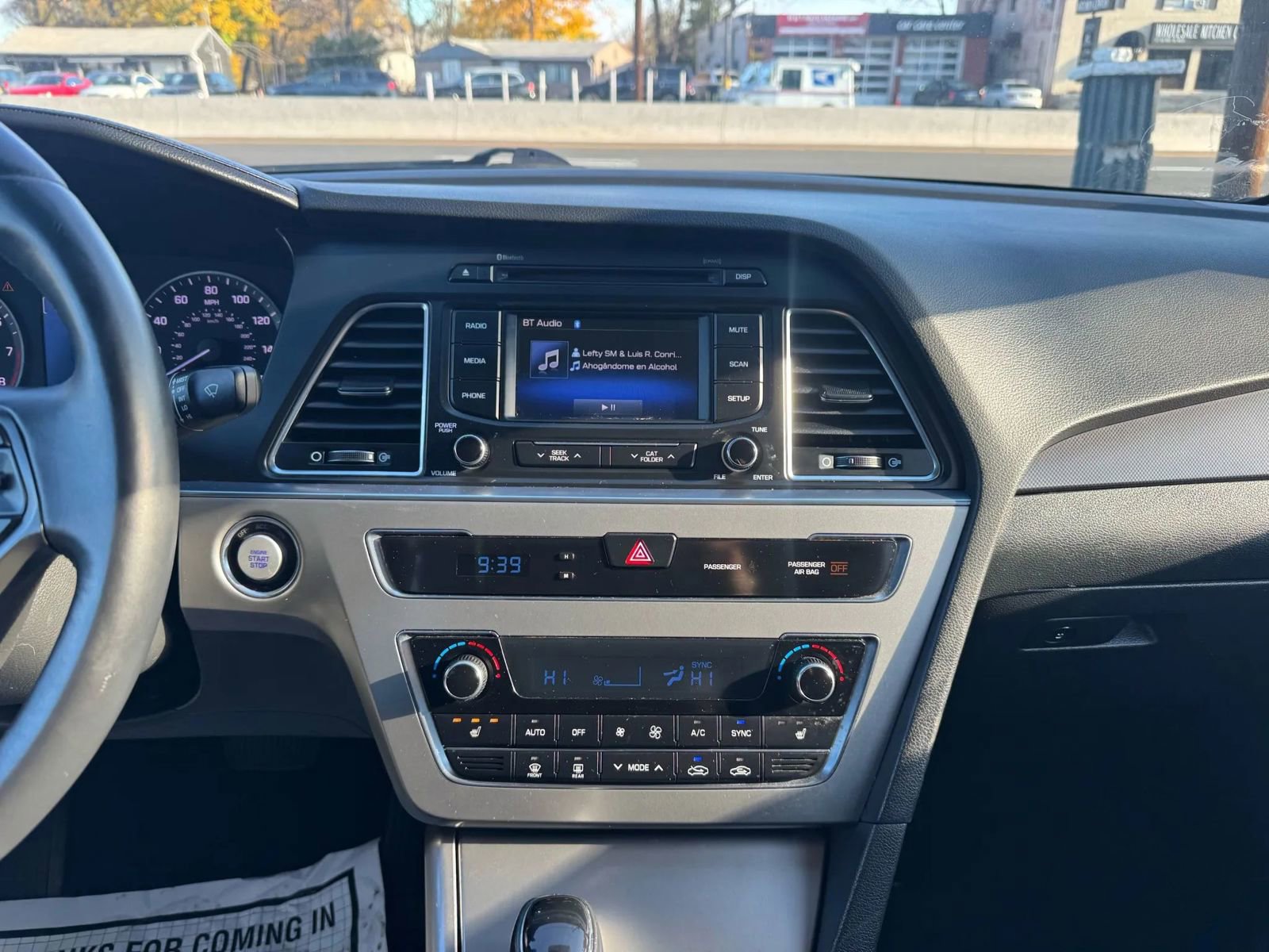 Used 2015 Hyundai Sonata Sport w/ Option Group 03 FWD image 16