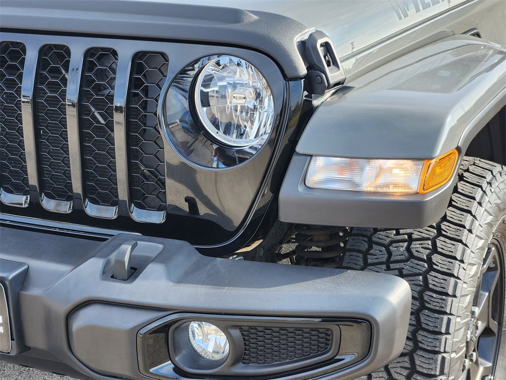 Used 2021 Jeep Gladiator Sport image 9