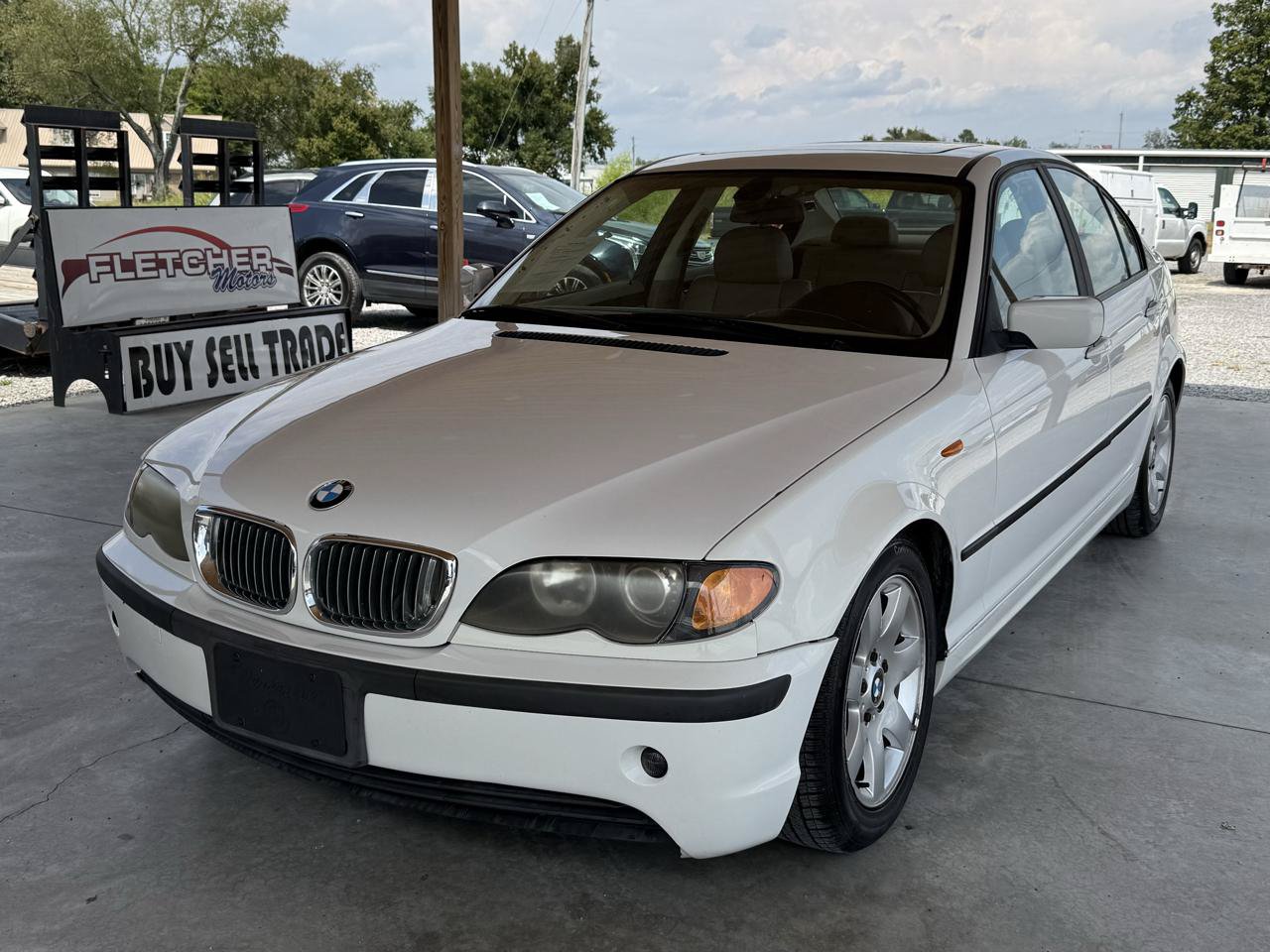 Used 2003 BMW 325i Sedan RWD image 5
