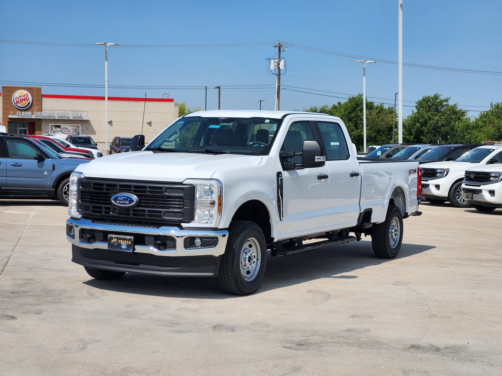 New 2026 Ford F250 XL w/ FX4 Off-Road Package AWD/4WD image 2