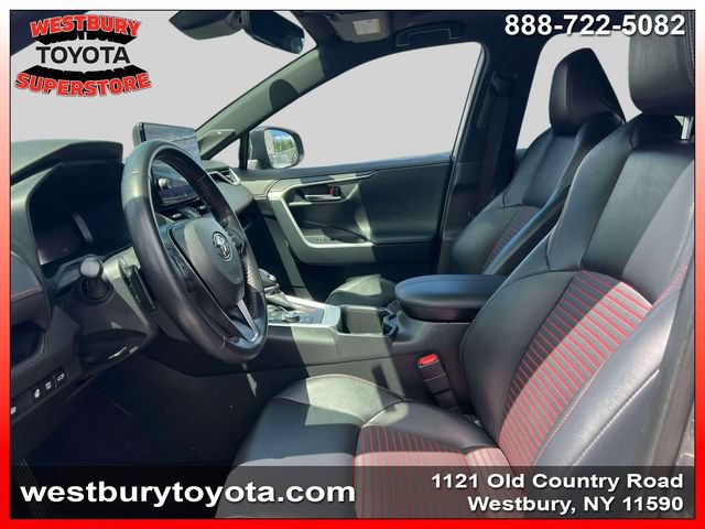 Used 2024 Toyota RAV4 XSE w/ Weather Package AWD/4WD image 19