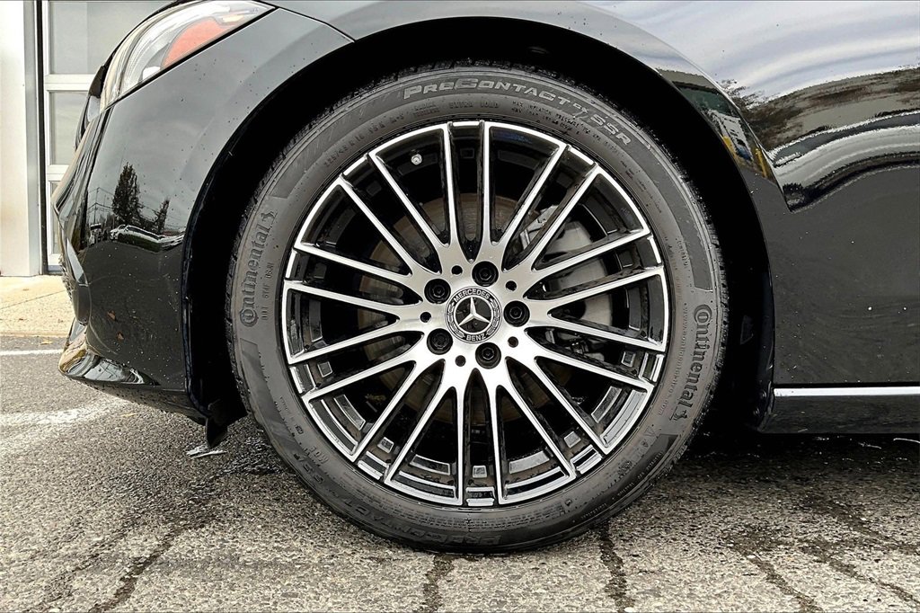 Used 2023 Mercedes-Benz C 300 4MATIC Sedan image 8