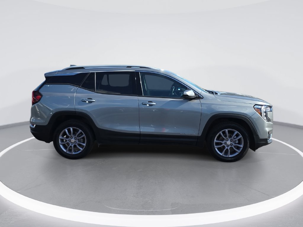 Certified 2023 GMC Terrain SLT w/ LPO, Floor Liner Package AWD/4WD image 2