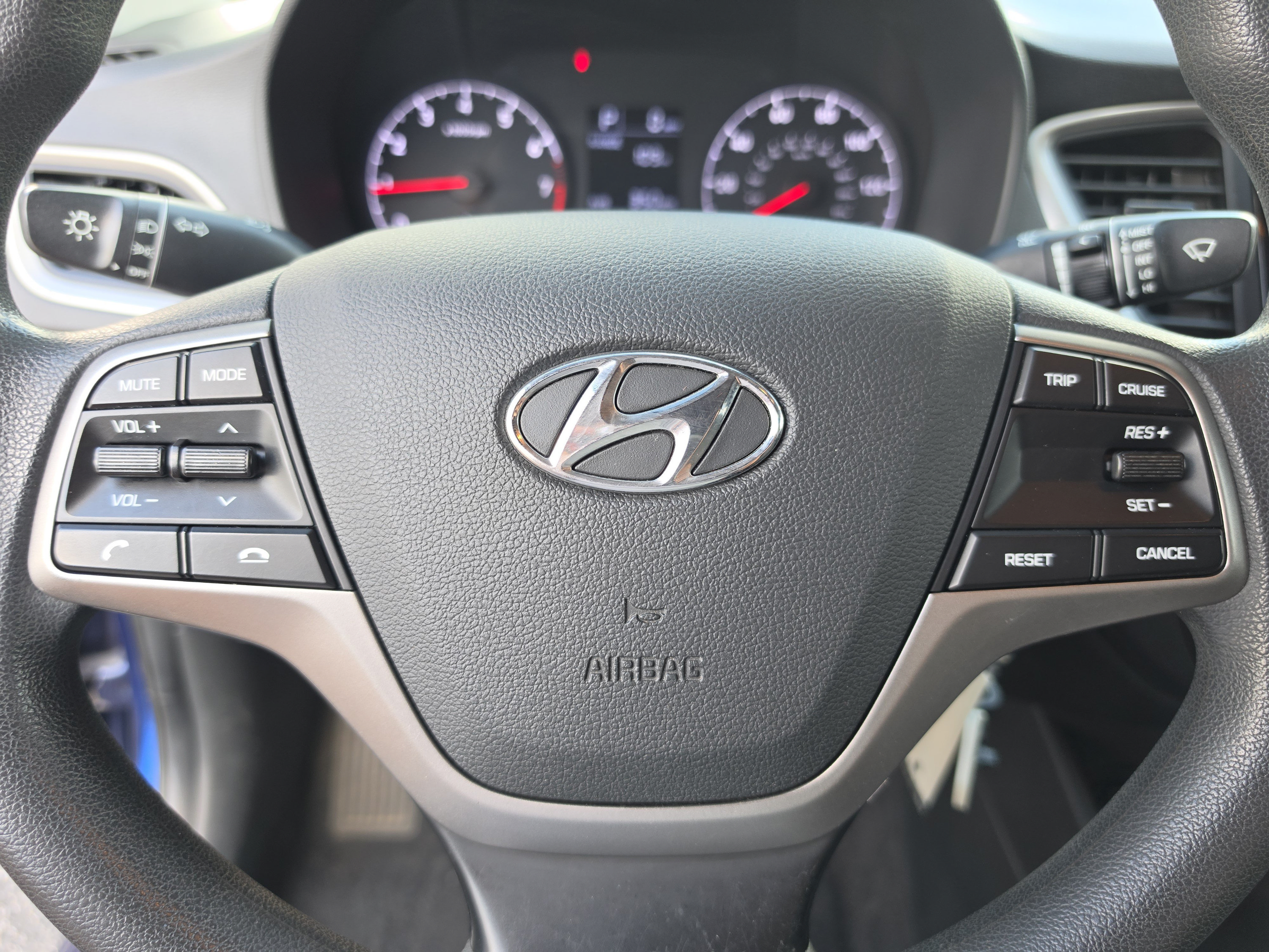 Used 2021 Hyundai Accent SE FWD image 32