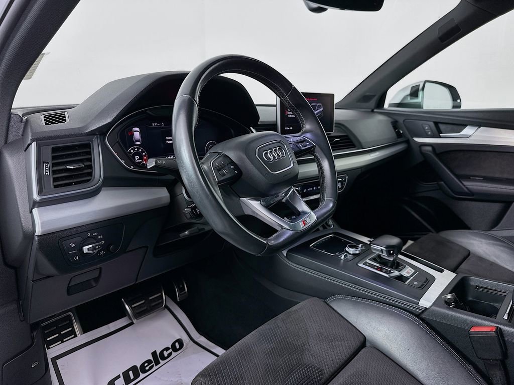 Used 2020 Audi SQ5 Premium Plus w/ Premium Plus Package AWD/4WD image 10