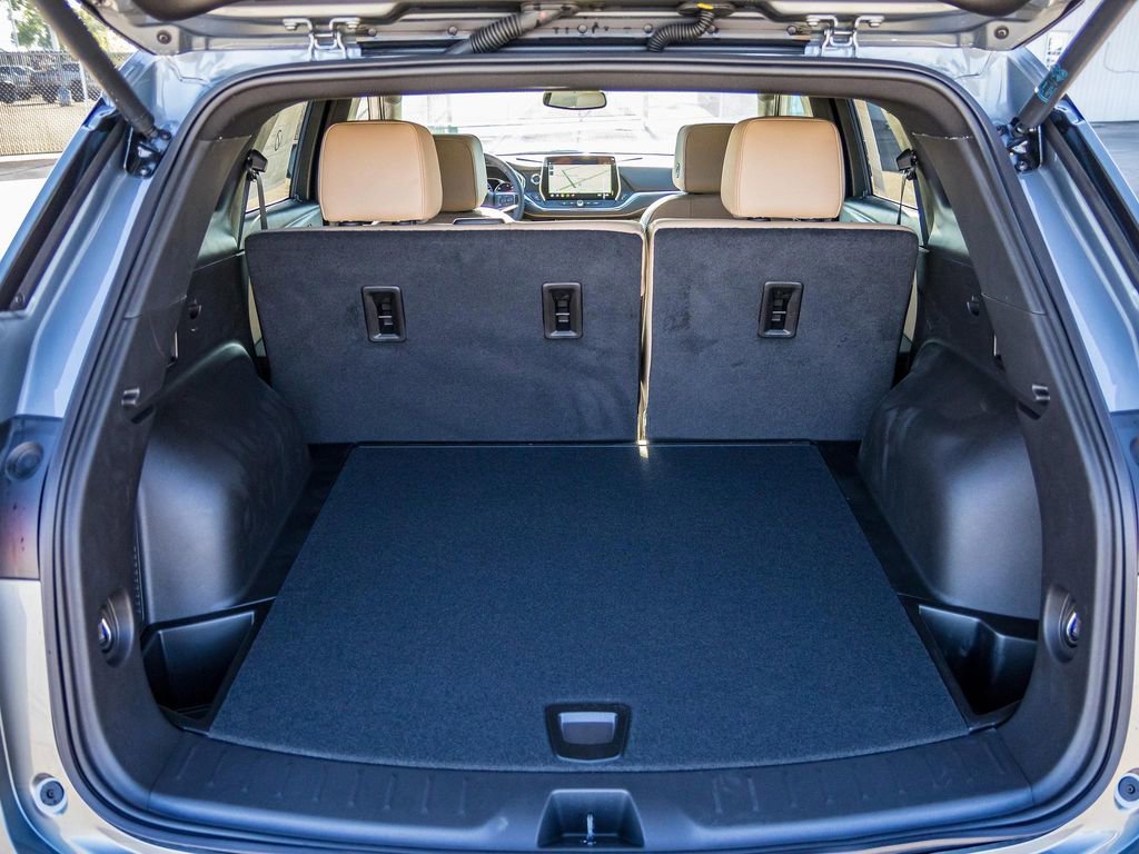 New 2025 Chevrolet Blazer Premier FWD image 10