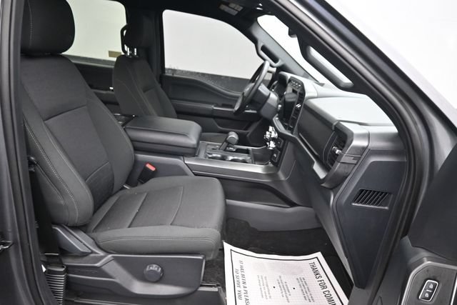 Used 2024 Ford F150 XLT w/ XLT Black Appearance Package AWD/4WD image 7