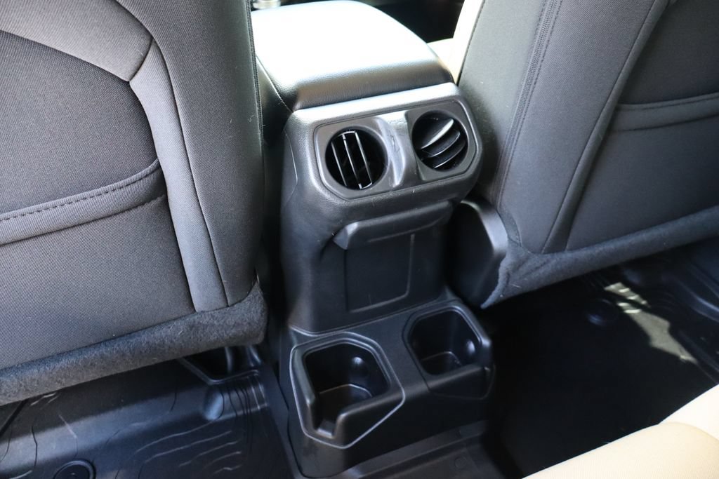 Used 2022 Jeep Gladiator Sport AWD/4WD image 39