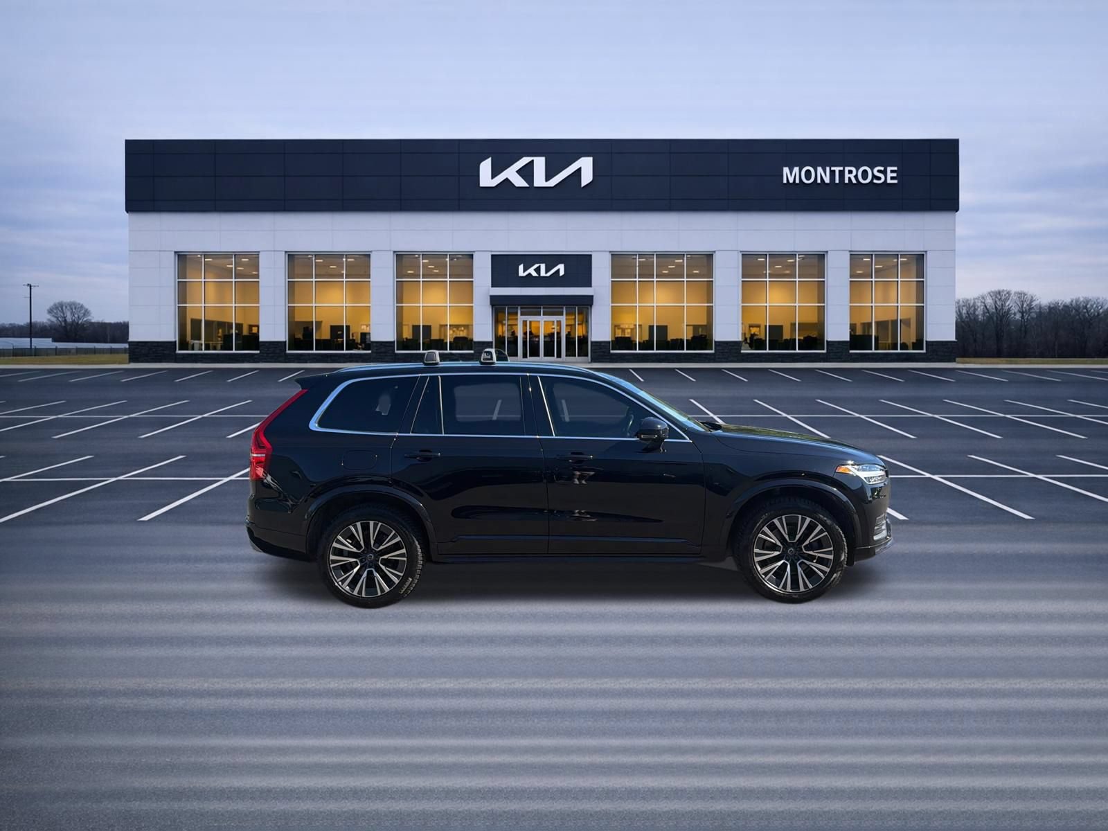 Used 2021 Volvo XC90 T6 Momentum AWD/4WD image 4