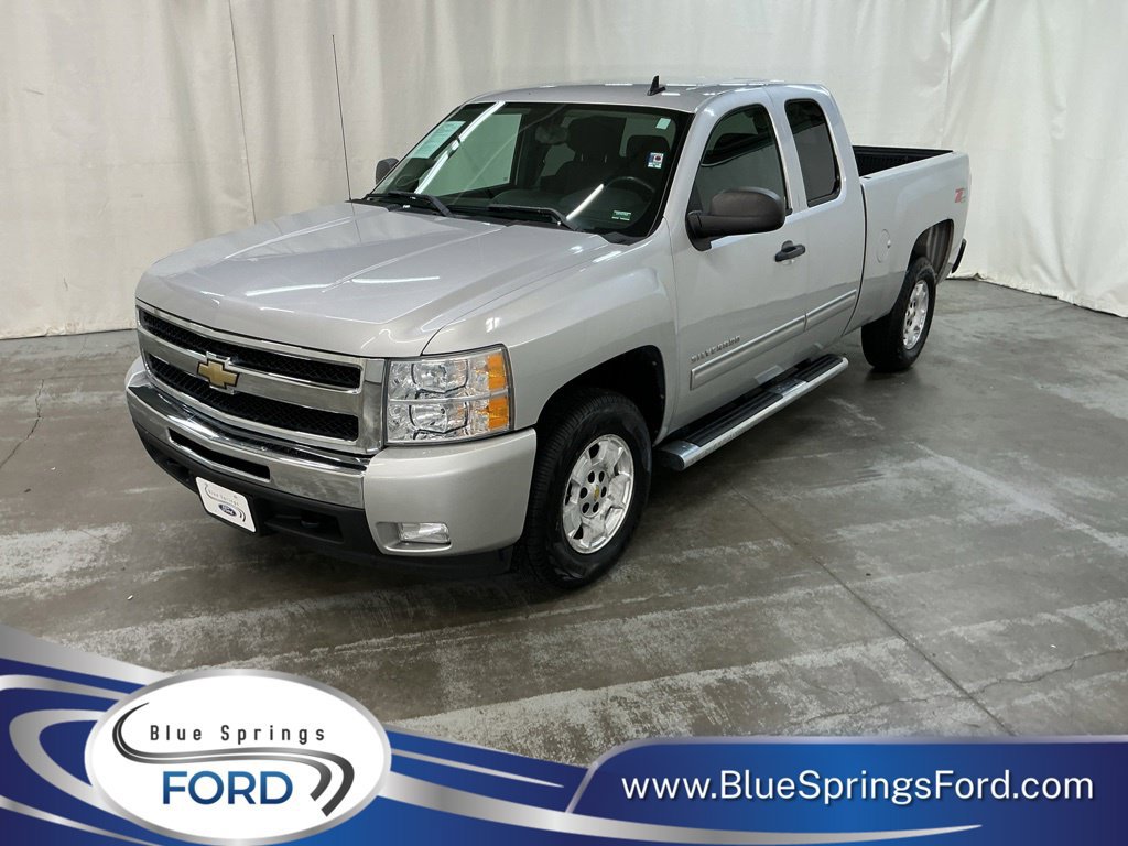Used 2011 Chevrolet Silverado 1500 LT w/ All-Star Edition