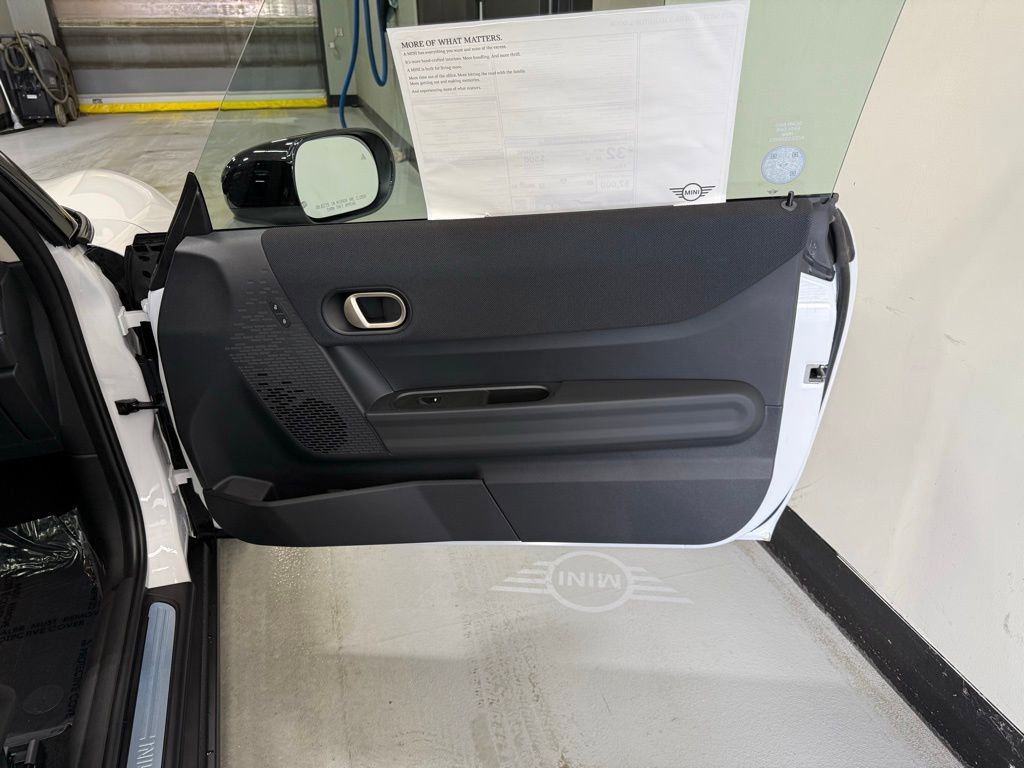 Used 2025 MINI Cooper S image 22