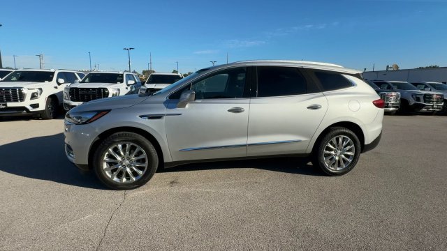 Used 2021 Buick Enclave Essence w/ Sound and Sites Package FWD image 6