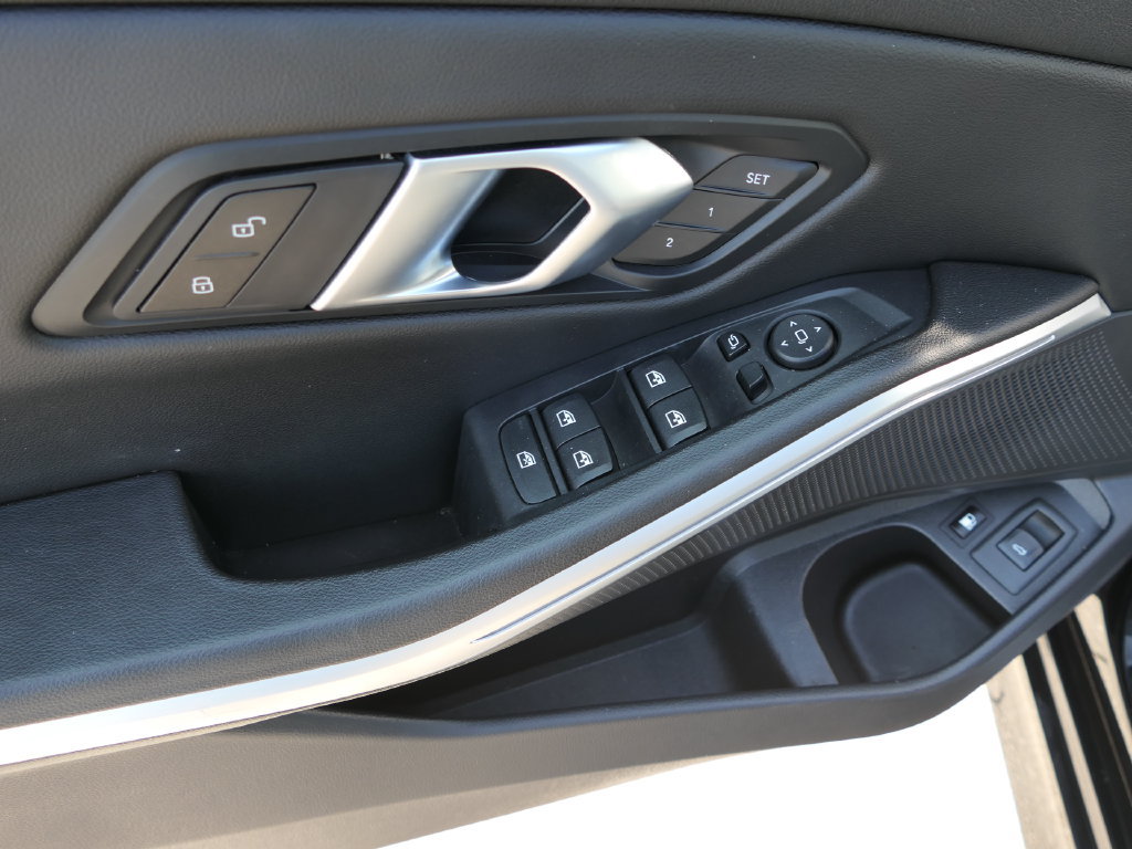 Used 2024 BMW 330e RWD image 12
