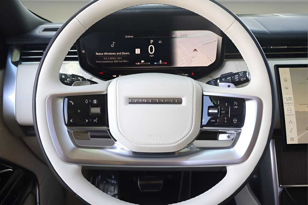New 2026 Land Rover Range Rover SE AWD/4WD image 18