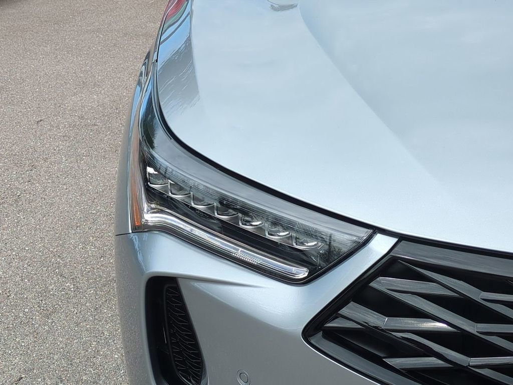 Certified 2025 Acura RDX SH-AWD w/ Advance Package image 10