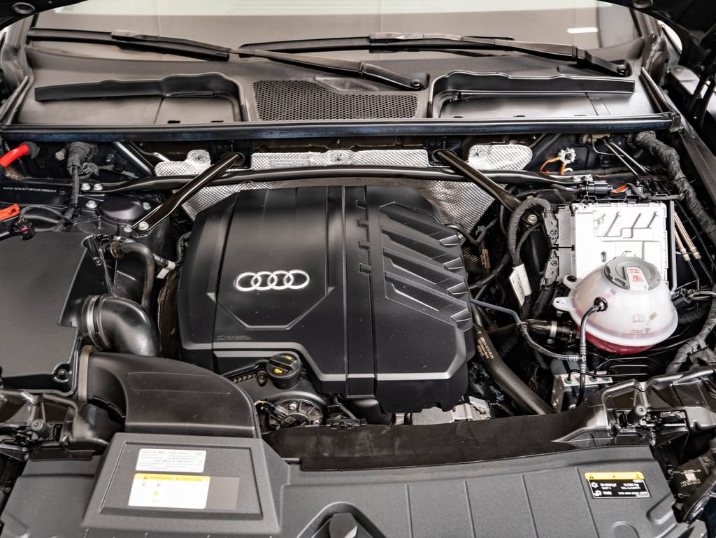 Used 2023 Audi Q5 2.0T Premium Plus w/ Premium Plus Package AWD/4WD image 52