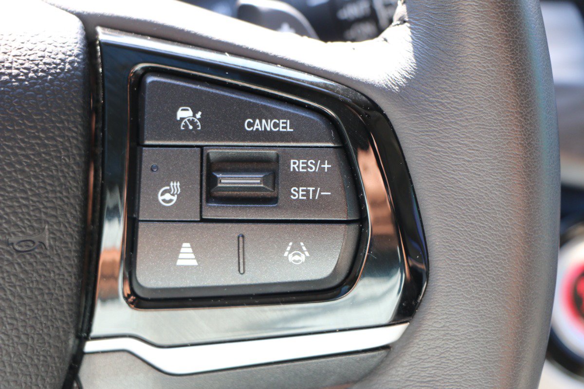 Used 2025 Honda Odyssey Elite image 20