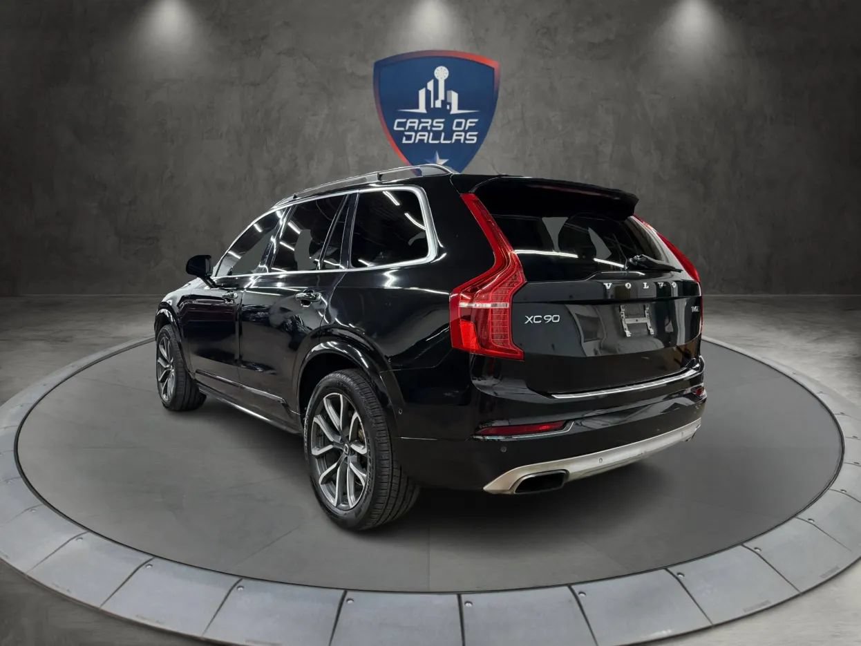 Used 2017 Volvo XC90 T6 Momentum w/ Vision Package AWD/4WD image 3