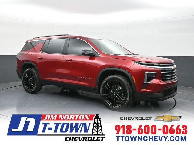 New 2026 Chevrolet Traverse LT w/ LPO, Floor Liner Package FWD image 1