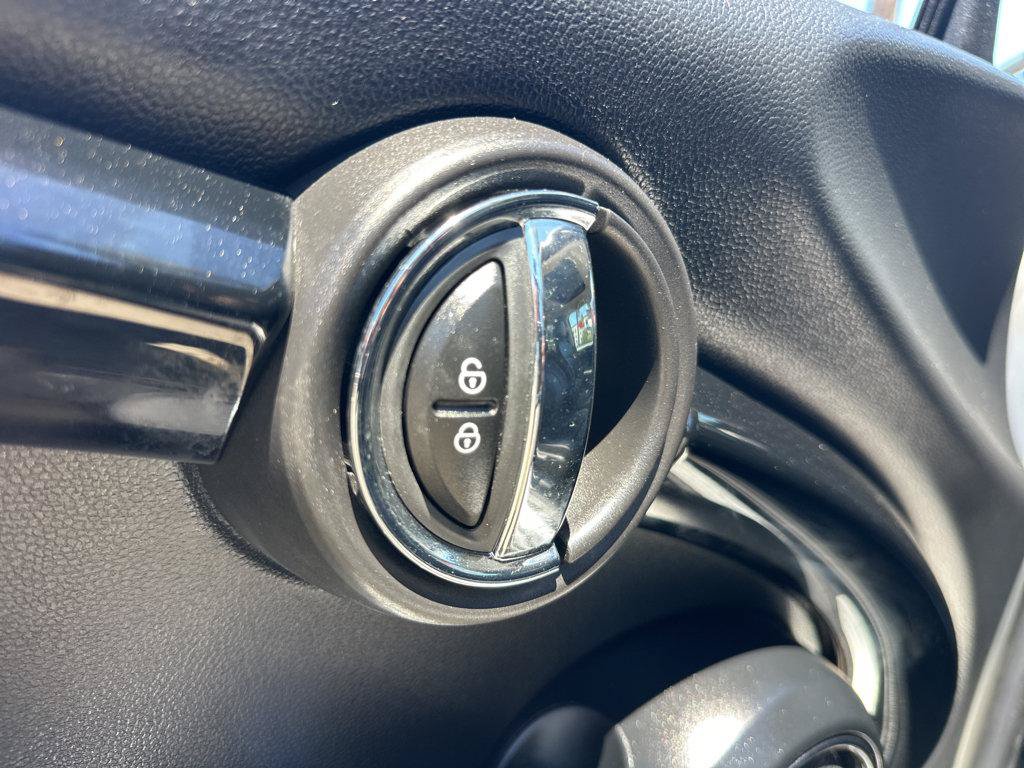 Used 2019 MINI Cooper S w/ Storage Package FWD image 32