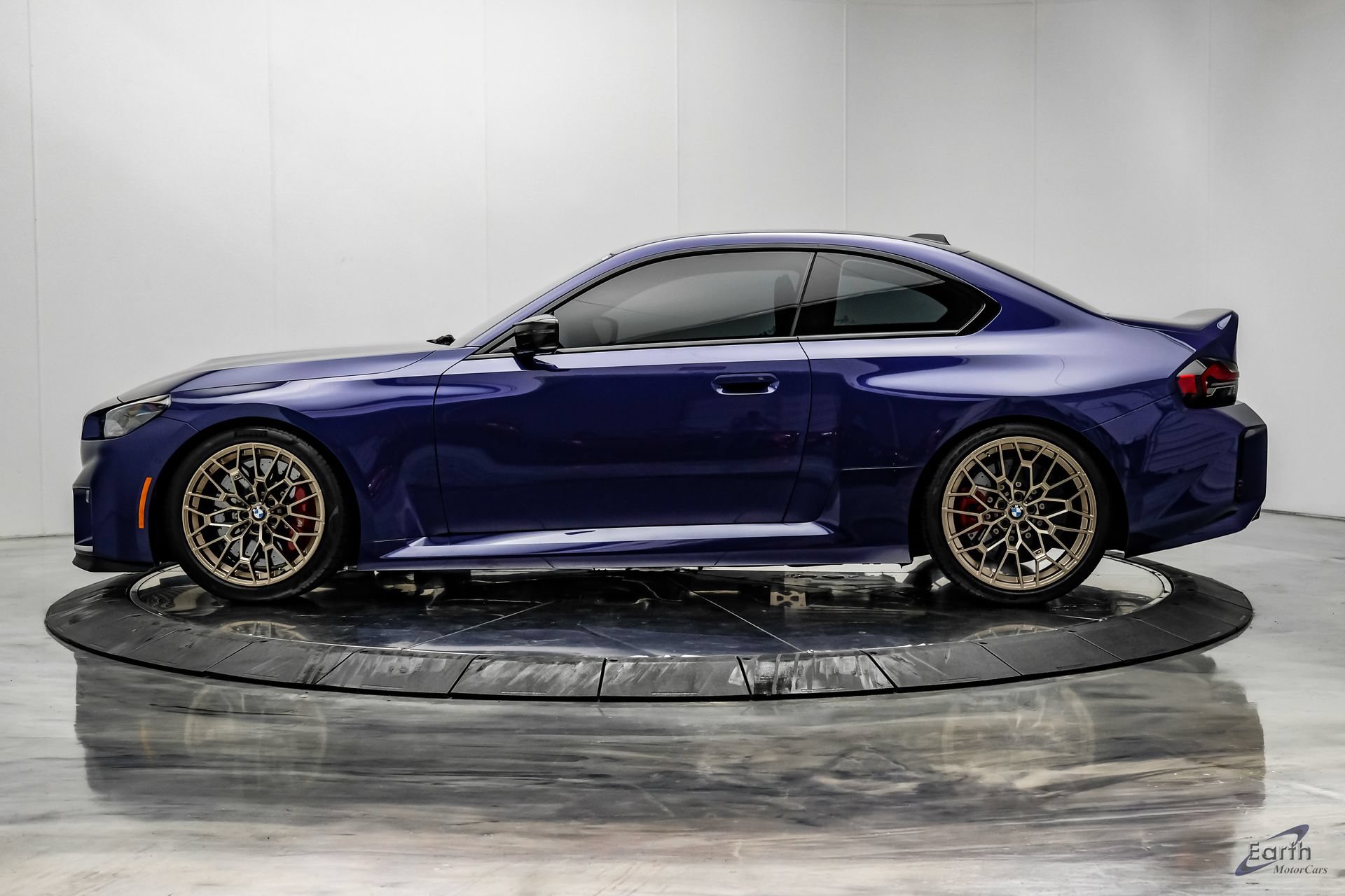 Used 2026 BMW M2 CS RWD image 7