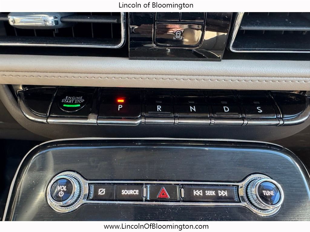 Certified 2022 Lincoln Nautilus Reserve w/ Equipment Group 201A image 40