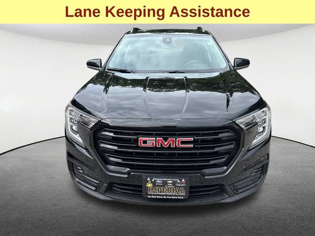Used 2023 GMC Terrain SLE w/ Driver Convenience Package AWD/4WD image 4