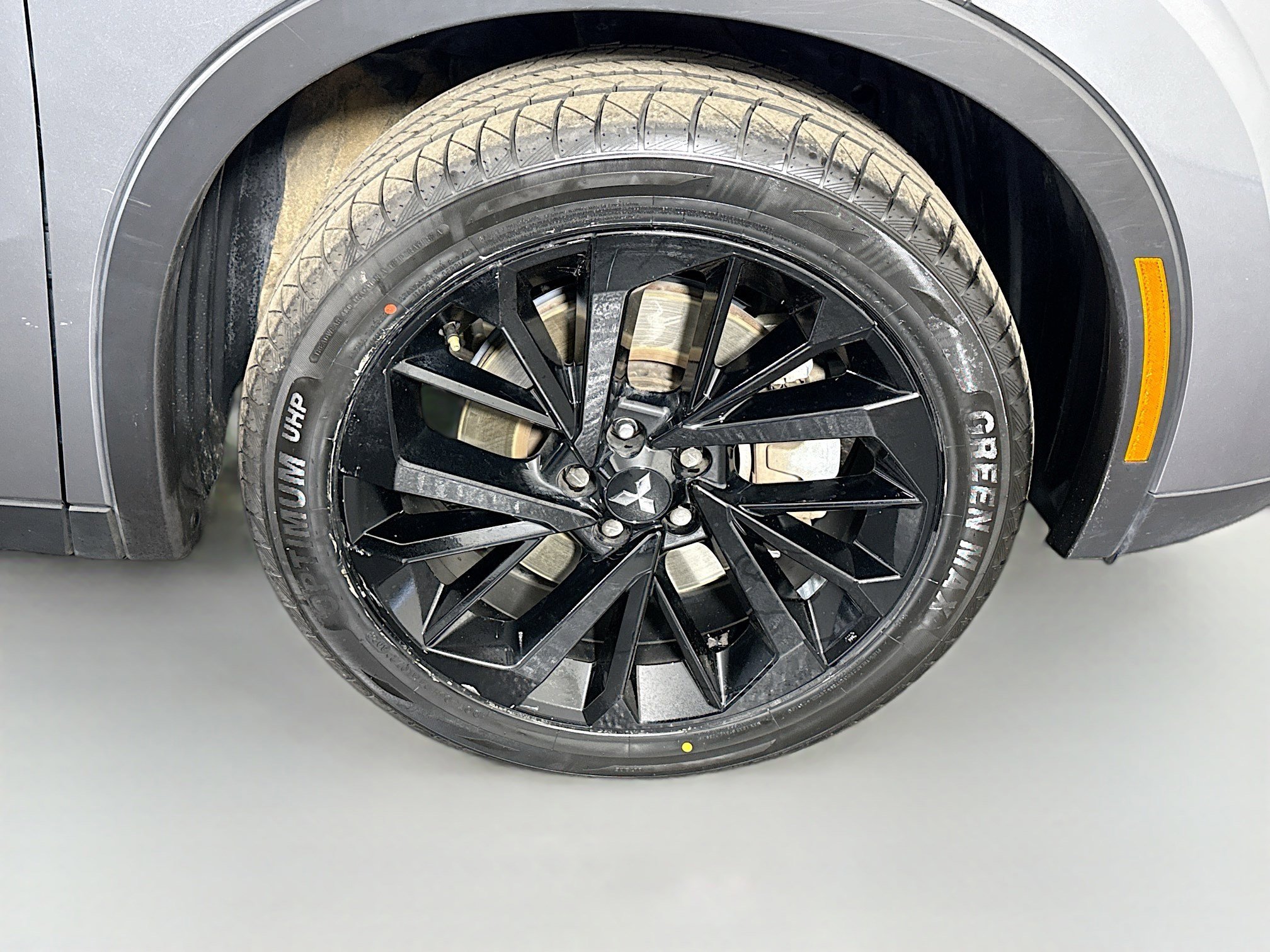 Used 2024 Mitsubishi Outlander SE Black Edition image 32