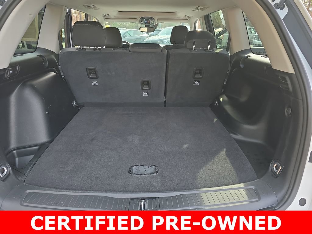 Used 2023 Jeep Grand Cherokee Laredo image 13