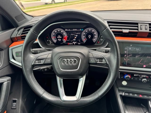 Used 2020 Audi Q3 2.0T Prestige w/ Prestige Package AWD/4WD image 18