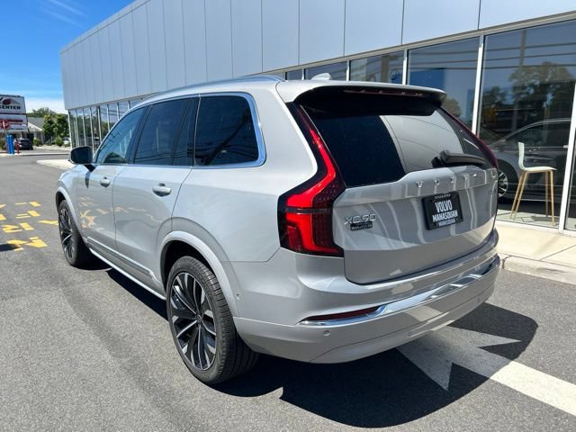 Certified 2025 Volvo XC90 B5 Plus AWD/4WD image 3