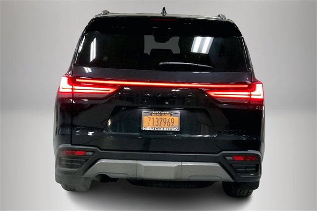 Used 2025 Lexus LX 700h Overtrail image 4