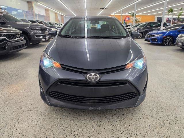 Used 2017 Toyota Corolla LE FWD image 3