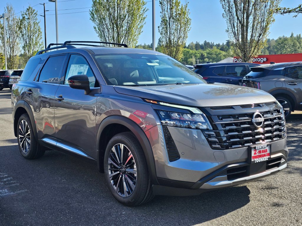 New 2026 Nissan Pathfinder Platinum w/ Cargo Package AWD/4WD image 3