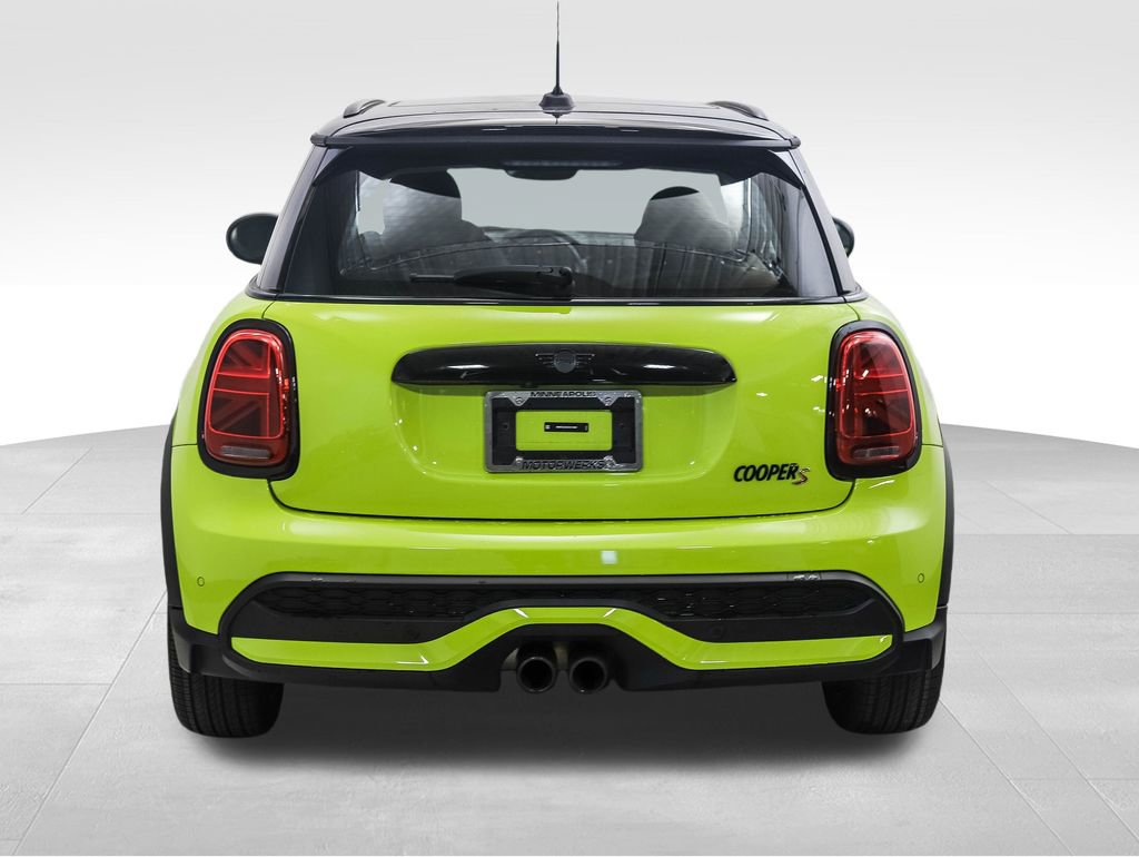 Used 2024 MINI Cooper S image 4