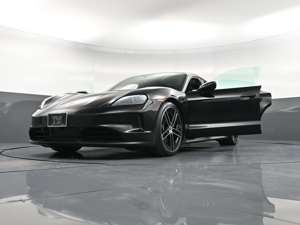 Certified 2025 Porsche Taycan RWD image 39