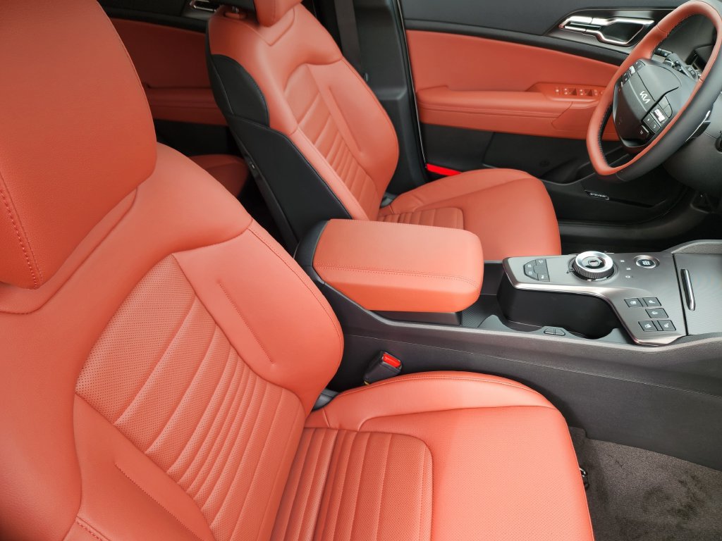 New 2027 Kia Sportage SX Prestige AWD/4WD image 15