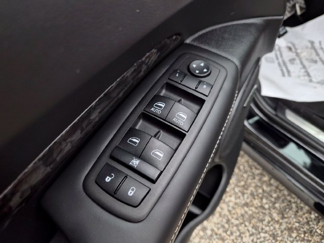 Used 2023 Dodge Durango SRT Hellcat AWD/4WD image 15