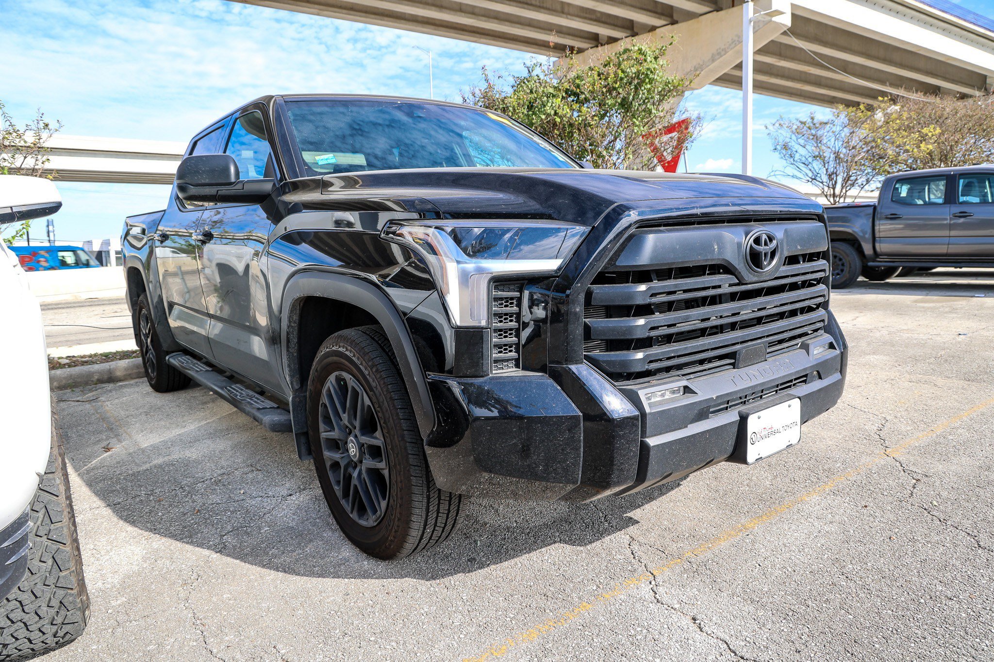 Used 2026 Toyota Tundra SR5 w/ SX Package AWD/4WD image 6