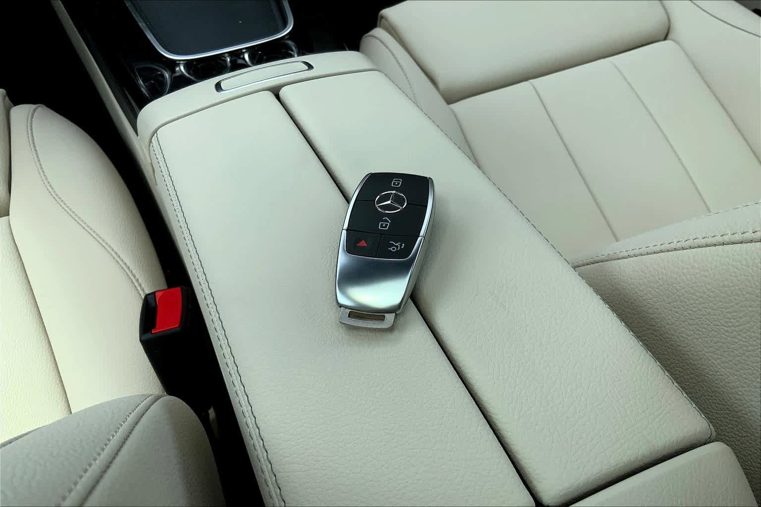 Used 2025 Mercedes-Benz CLA 250 4MATIC image 21
