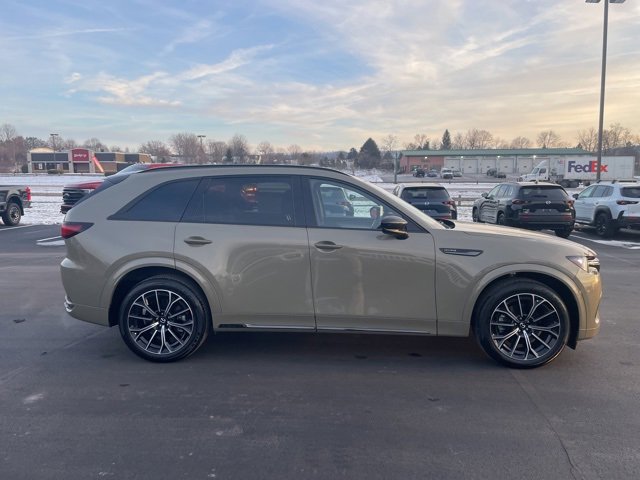 Certified 2025 MAZDA CX-70 3.3 Turbo S w/ Premium Package image 4