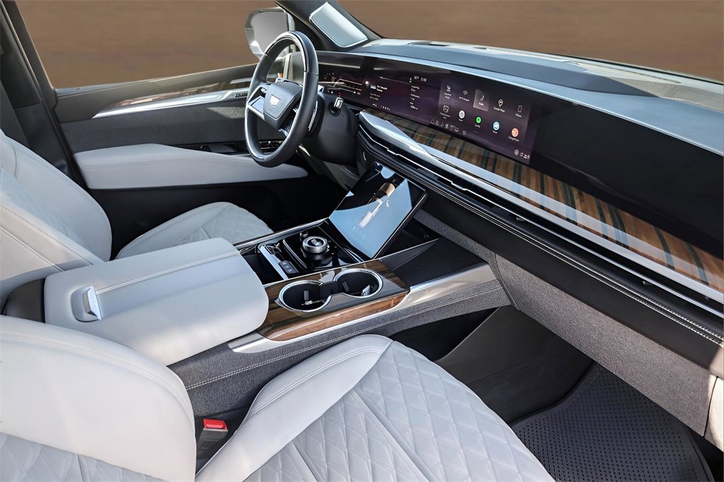 Certified 2025 Cadillac Escalade Sport Platinum w/ LPO, Floor Liner Package image 28