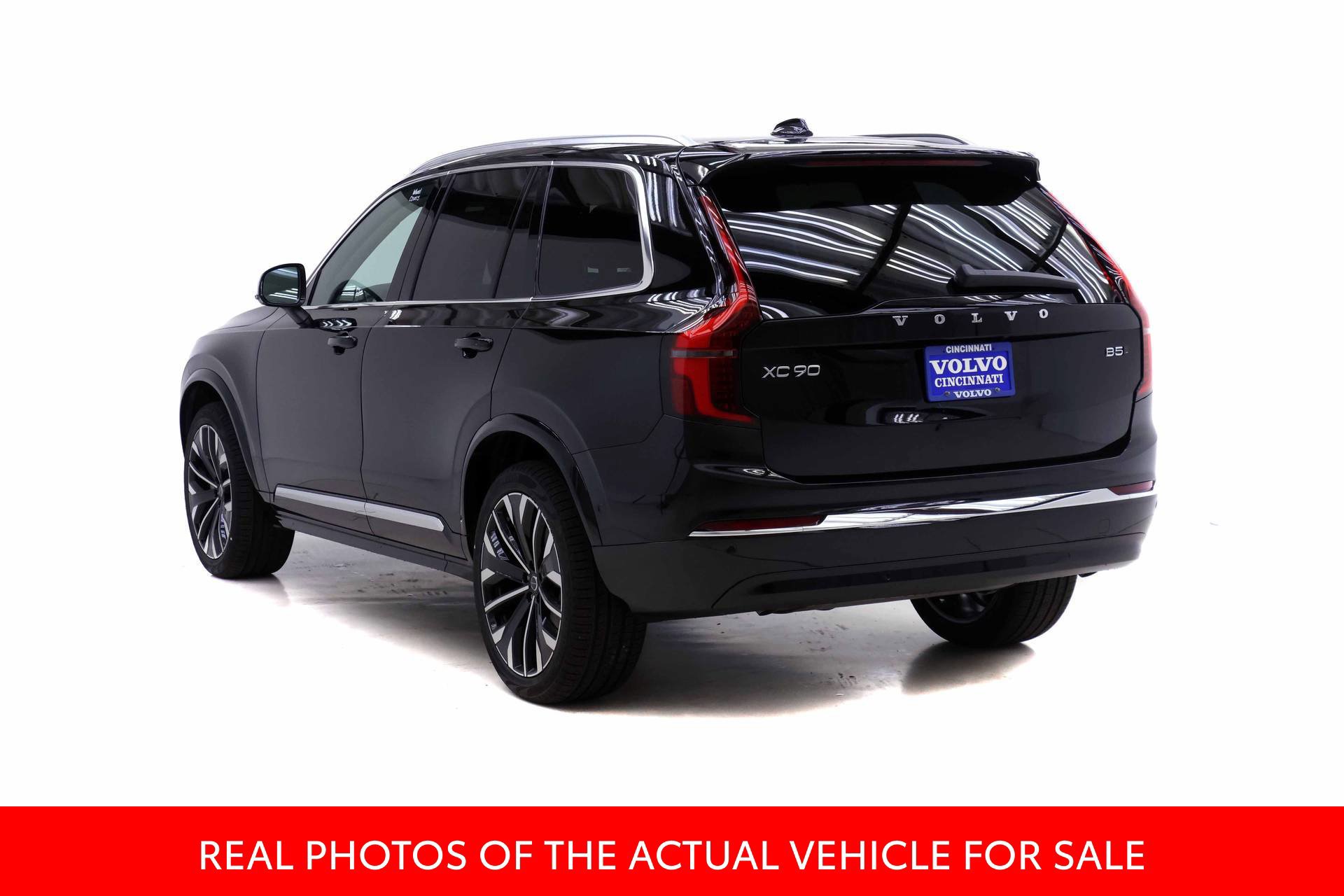 New 2026 Toyota RAV4 AWD image 5